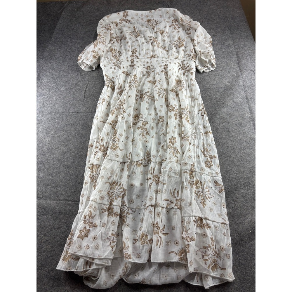 J GEE Floral Smocked Midi Dress White Tan Boho Coastal Tiered Lace V-Neck XL - Picture 2 of 7